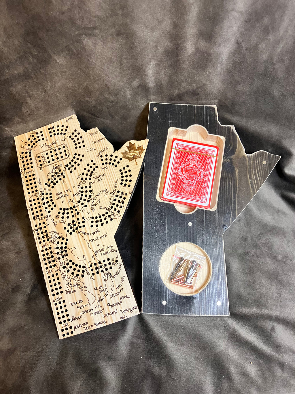 Wooden Manitoba Cribbage Game (Black Stain)