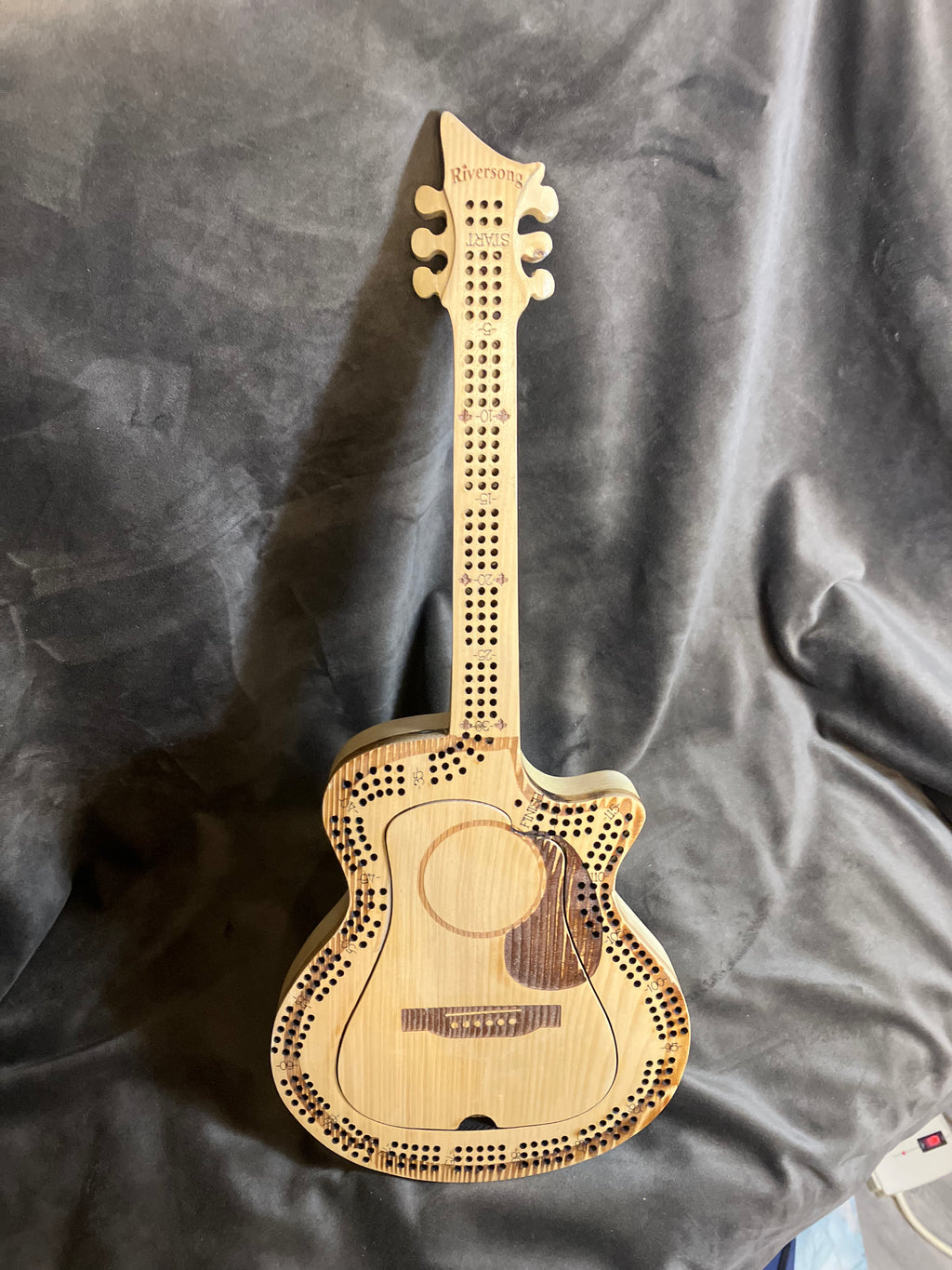 Wooden Electric Guitar Cribbage Game
