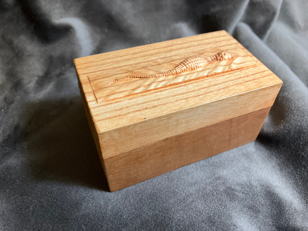 Tiny Oak Box with Alligator carved lid